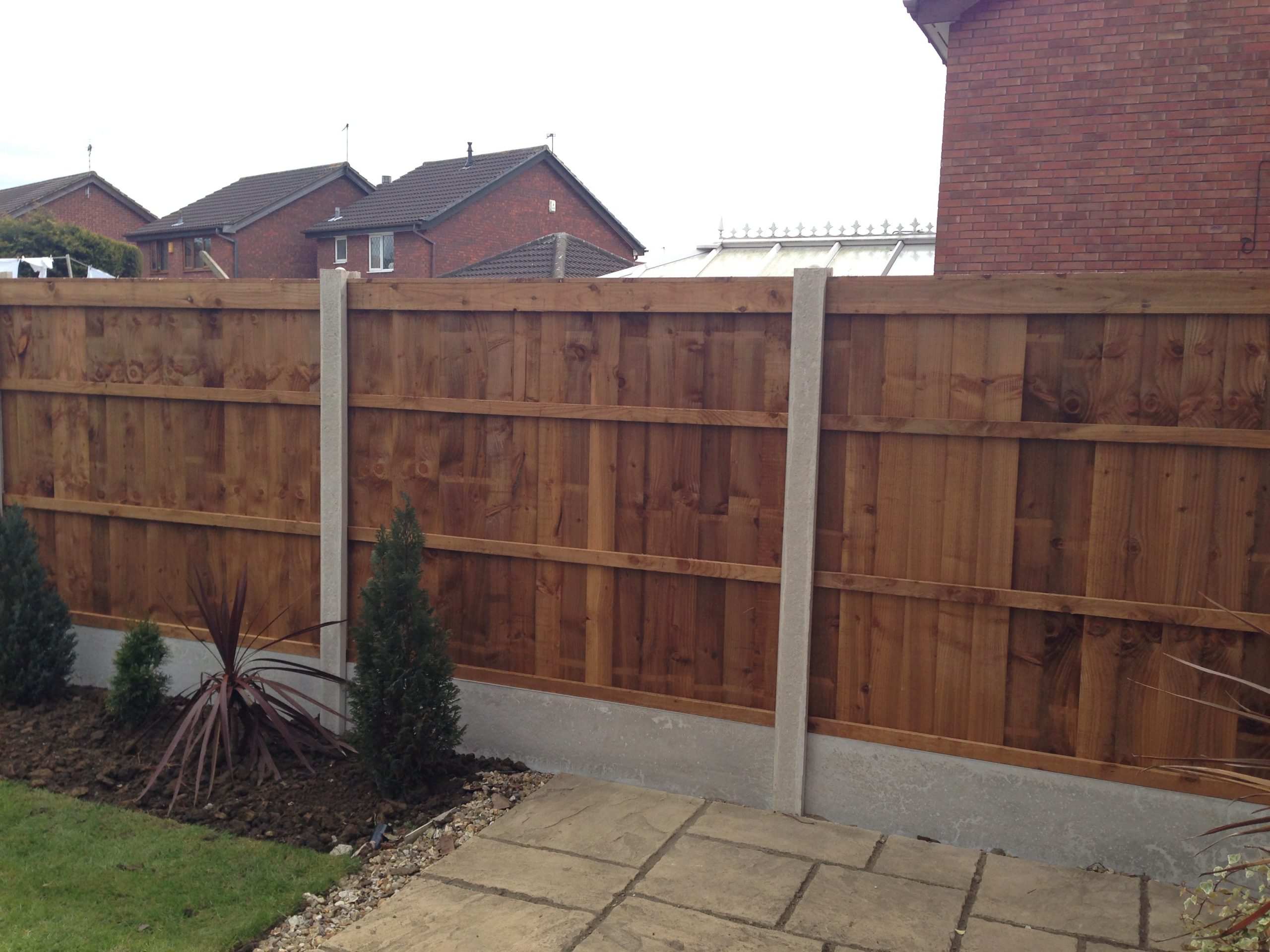 fence cleaning services near high wycombe